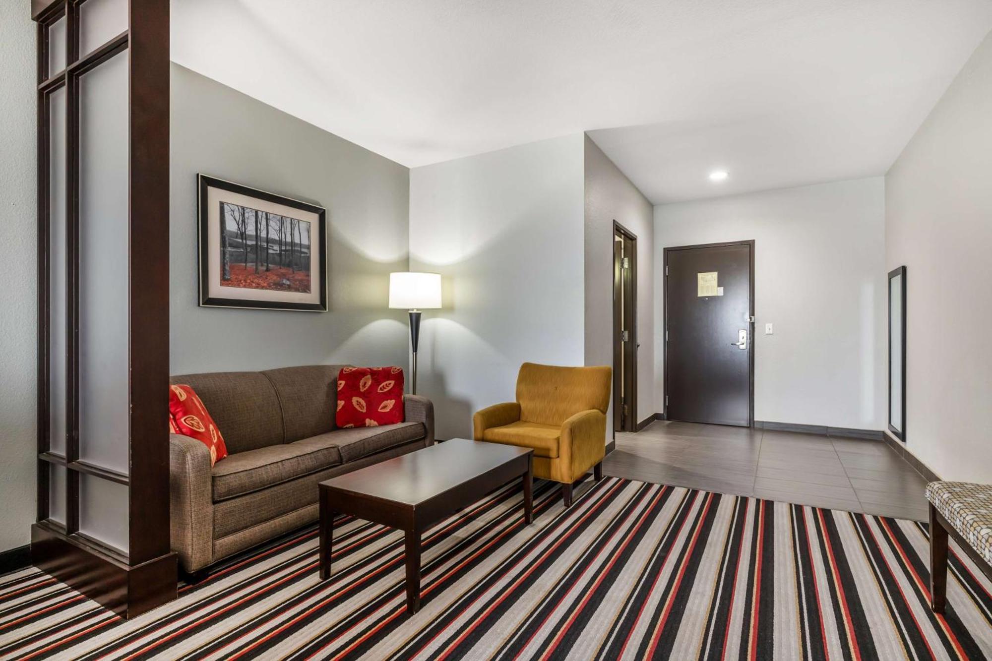 Best Western Plus Coweta'S 1St Hotel Buitenkant foto