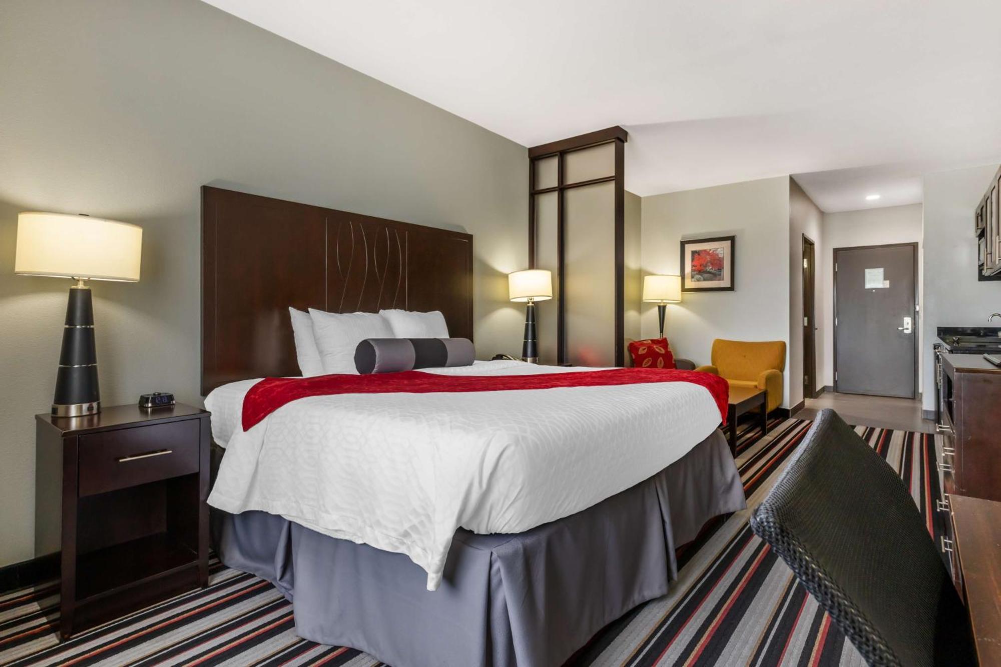 Best Western Plus Coweta'S 1St Hotel Buitenkant foto